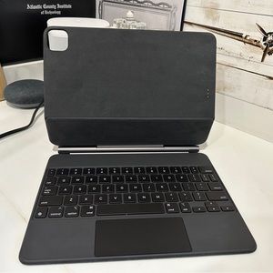 Apple Magic Keyboard